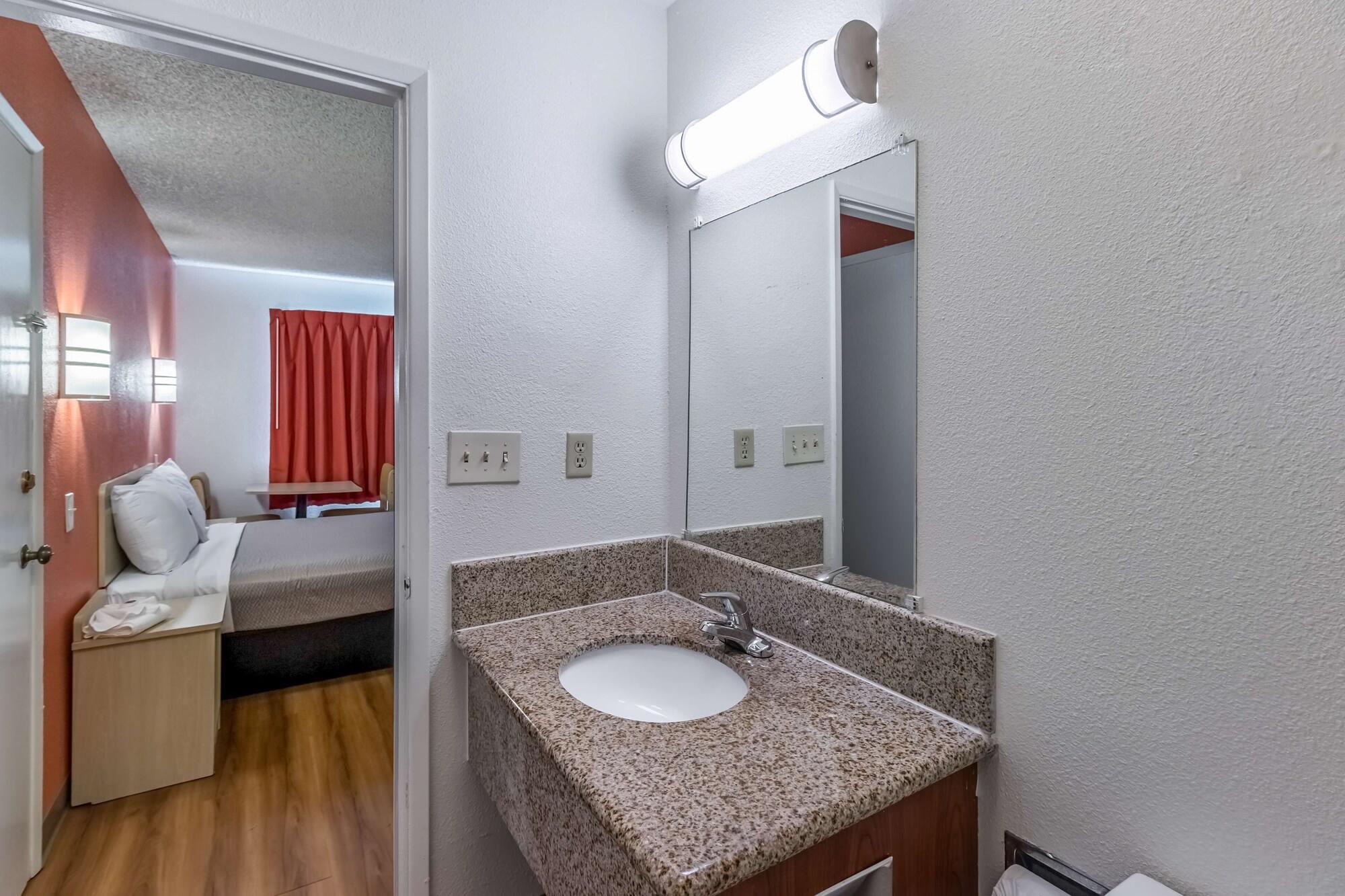 Motel 6-Beaverton, Or Εξωτερικό φωτογραφία
