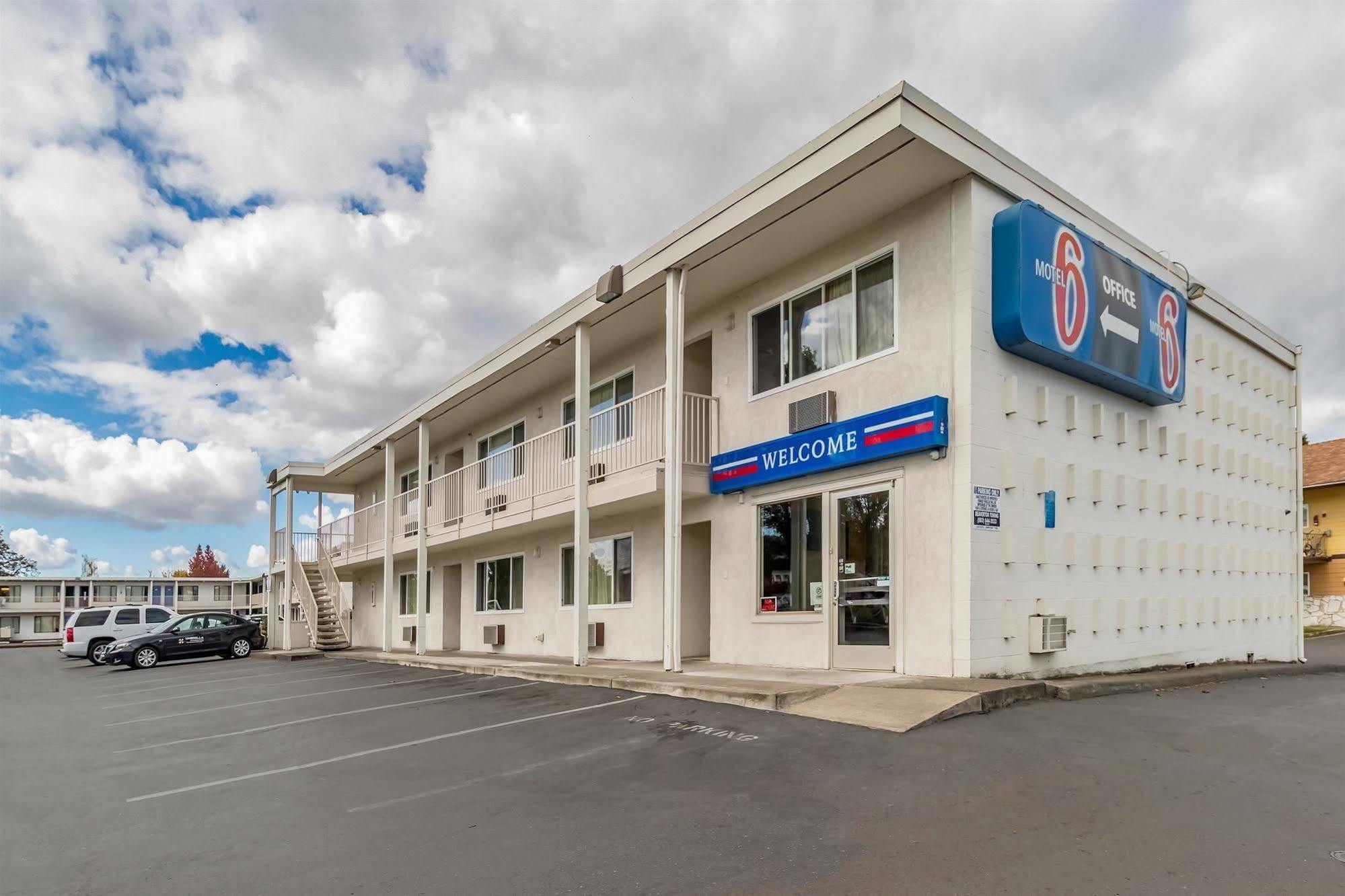 Motel 6-Beaverton, Or Εξωτερικό φωτογραφία